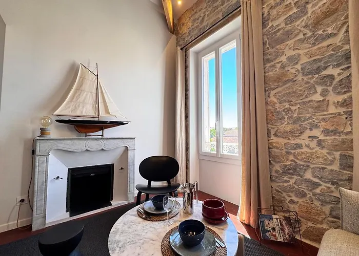 Modern Near Beaches & Restaurants * Carqueiranne