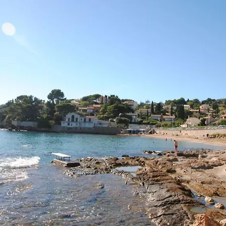 Daire Modern Near Beaches & Restaurants