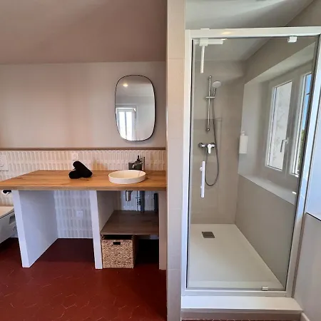 Modern Near Beaches & Restaurants Apartament