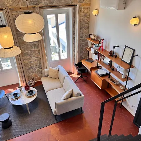 Modern Near Beaches & Restaurants Carqueiranne