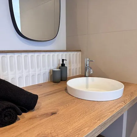 Modern Near Beaches & Restaurants Apartament *