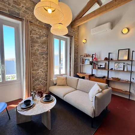 Modern Near Beaches & Restaurants Carqueiranne