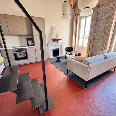 Modern Near Beaches & Restaurants *